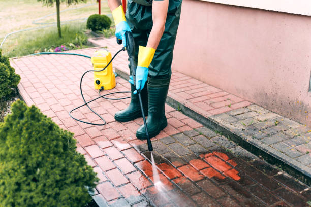 Pressure Washing Estimates in Baraboo, WI